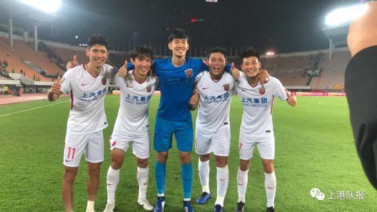  亚眠U23梯队包揽三项青年赛事冠军，青训体系受表彰